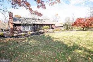423 Brownsburg Rd, Newtown, PA 18940 - Photo 3