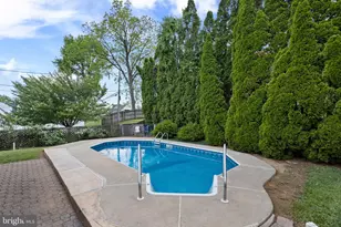 23 Cotton Rd, Levittown, PA 19057 - Photo 29