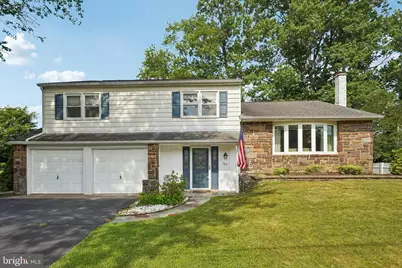 162 Walton Drive, Morrisville, PA 19067 - Photo 1