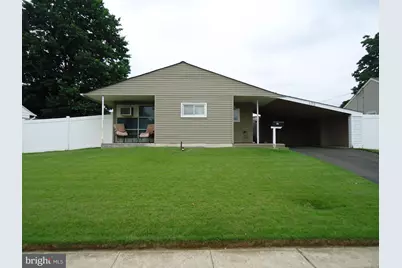 172 Crabtree Drive, Levittown, PA 19055 - Photo 1