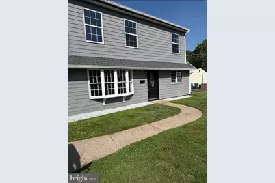 8 Parkside Circle, Levittown, PA 19056 - Photo 1