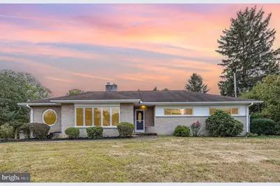 95 Foxcroft Drive, Camp Hill, PA 17011 - Photo 1