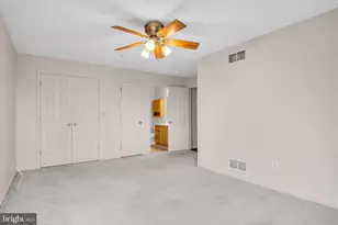 18 Wiltshire E St, Carlisle, PA 17015 - Photo 15