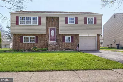 8 Edgewood Drive, Mechanicsburg, PA 17055 - Photo 1