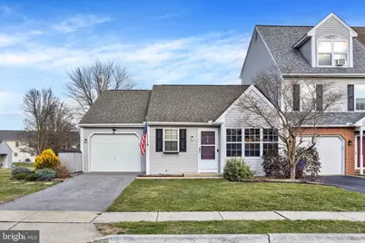 24 Warwick Circle, Mechanicsburg, PA 17050 - Photo 1