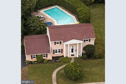 301 E Elmwood Avenue, Mechanicsburg, PA 17055 - Photo 1