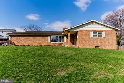 813 Nesbit Drive, Carlisle, PA 17013 - Photo 1