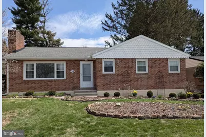 33 Center Drive, Camp Hill, PA 17011 - Photo 1