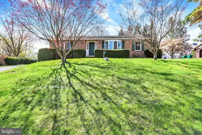 8 Dogwood Drive, Mount Holly Springs, PA 17065 - Photo 1
