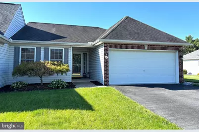 42 Ridgeway Drive, Mechanicsburg, PA 17050 - Photo 1