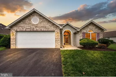 61 Longwood Drive, Mechanicsburg, PA 17050 - Photo 1