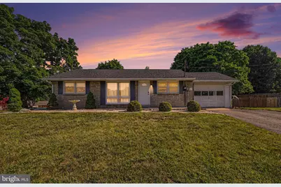 211 Fern Avenue, Carlisle, PA 17013 - Photo 1