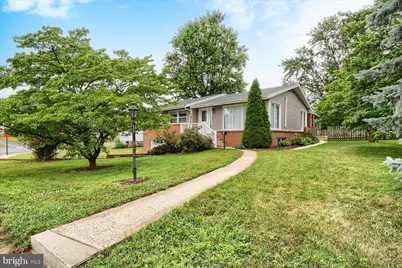 800 Redwood Drive, Carlisle, PA 17013 - Photo 1