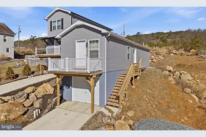 1021 Princeton Avenue, Palmerton, PA 18071 - Photo 1