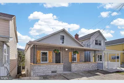 40 W Garibaldi Avenue, Nesquehoning, PA 18240 - Photo 1