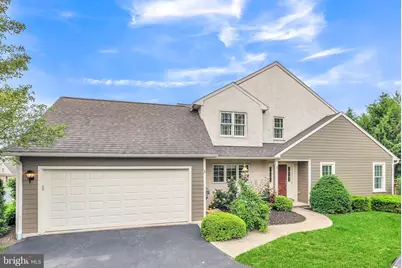 8 Parkside Drive, Elverson, PA 19520 - Photo 1