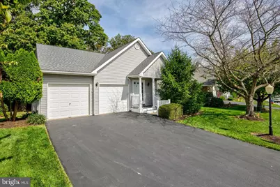 403 E Glenview Drive, West Grove, PA 19390 - Photo 1