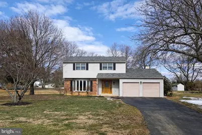 15 Cambridge Road, Downingtown, PA 19335 - Photo 1