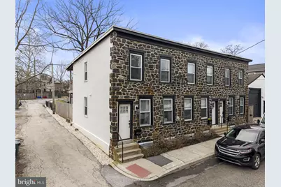 406 W Chestnut Street, West Chester, PA 19380 - Photo 1