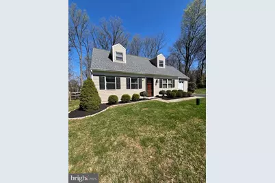912 Greenwood Circle, Coatesville, PA 19320 - Photo 1