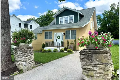 971 Henry Avenue, Wayne, PA 19087 - Photo 1