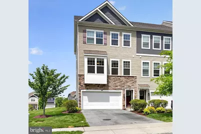 319 Dawson Place, Downingtown, PA 19335 - Photo 1