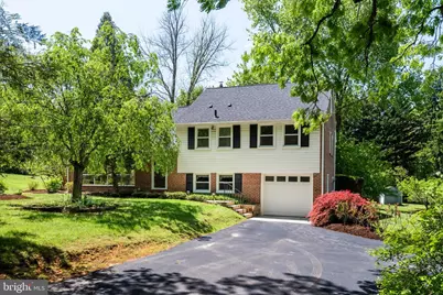 824 Old Eagle School Road, Wayne, PA 19087 - Photo 1