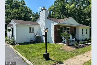 10 Yorktown Avenue, West Chester, PA 19382 - Photo 1