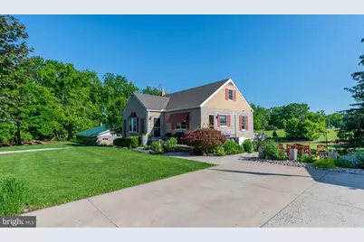 273 Pearl Street, Pottstown, PA 19465 - Photo 1