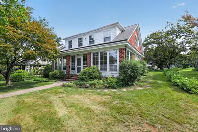 729 N Walnut Street, West Chester, PA 19380 - Photo 1