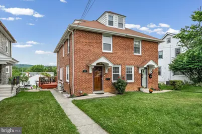 337 W Pennsylvania Avenue, Downingtown, PA 19335 - Photo 1