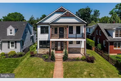 207 Maple Avenue, Hershey, PA 17033 - Photo 1