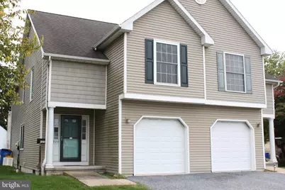 924 Chambers Street, Harrisburg, PA 17113 - Photo 1