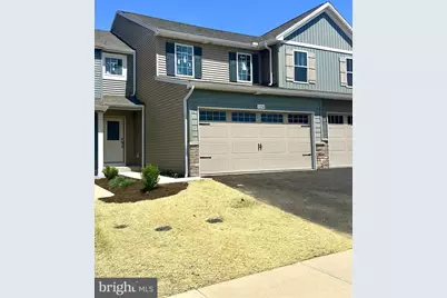 7256 White Oak Blvd, Harrisburg, PA 17112 - Photo 1