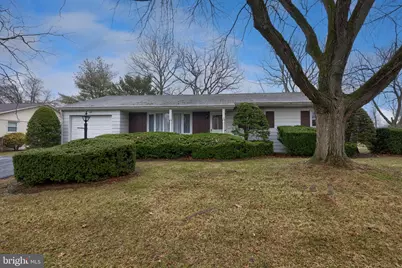 222 Robin Road, Hershey, PA 17033 - Photo 1