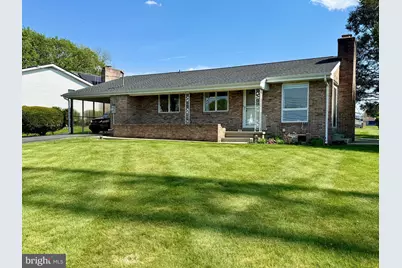 623 W Main Street, Hummelstown, PA 17036 - Photo 1