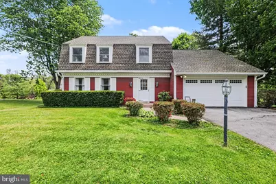 1121 Green Tree Road, Harrisburg, PA 17112 - Photo 1