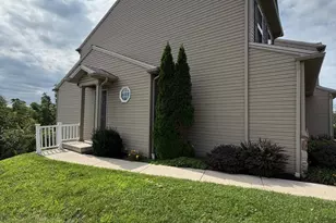 8464 Hamilton St, Hummelstown, PA 17036 - Photo 3