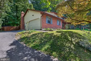 1436 Woodhaven Dr, Hummelstown, PA 17036 - Photo 3