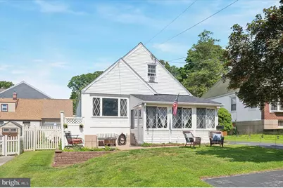 555 Grand Avenue, Havertown, PA 19083 - Photo 1