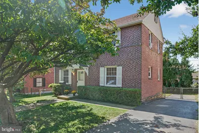 337 S Morris Avenue, Crum Lynne, PA 19022 - Photo 1