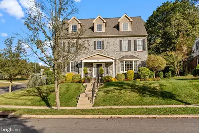 201 Golf Hills Road, Havertown, PA 19083 - Photo 1