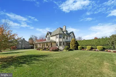 204 E Manoa Road, Havertown, PA 19083 - Photo 1