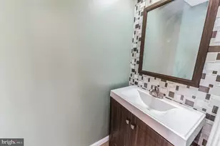 357 Saybrook Ln, Wallingford, PA 19086 - Photo 9