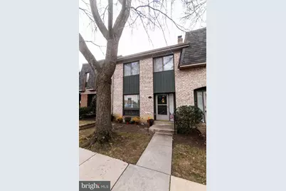 987 Putnam Boulevard, Wallingford, PA 19086 - Photo 1