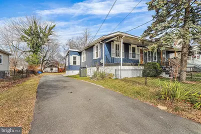 124 Washington Avenue, Upper Chichester, PA 19014 - Photo 1