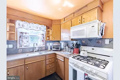 160 W Essex Avenue, Lansdowne, PA 19050 - Photo 23