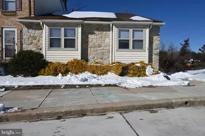 613 Saint Anthony Lane, Upper Darby, PA 19082 - Photo 1