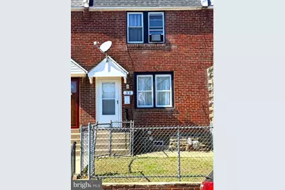 33 Mermont Circle, Darby, PA 19023 - Photo 1
