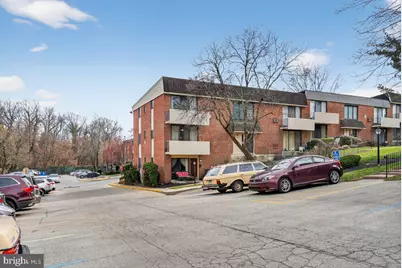 100 E Glenolden Avenue #O-1, Glenolden, PA 19036 - Photo 1